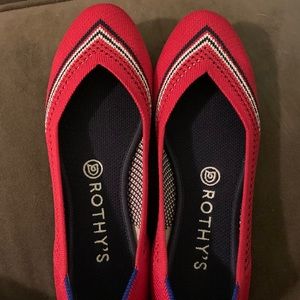 Rothys Red size 8 Flats
